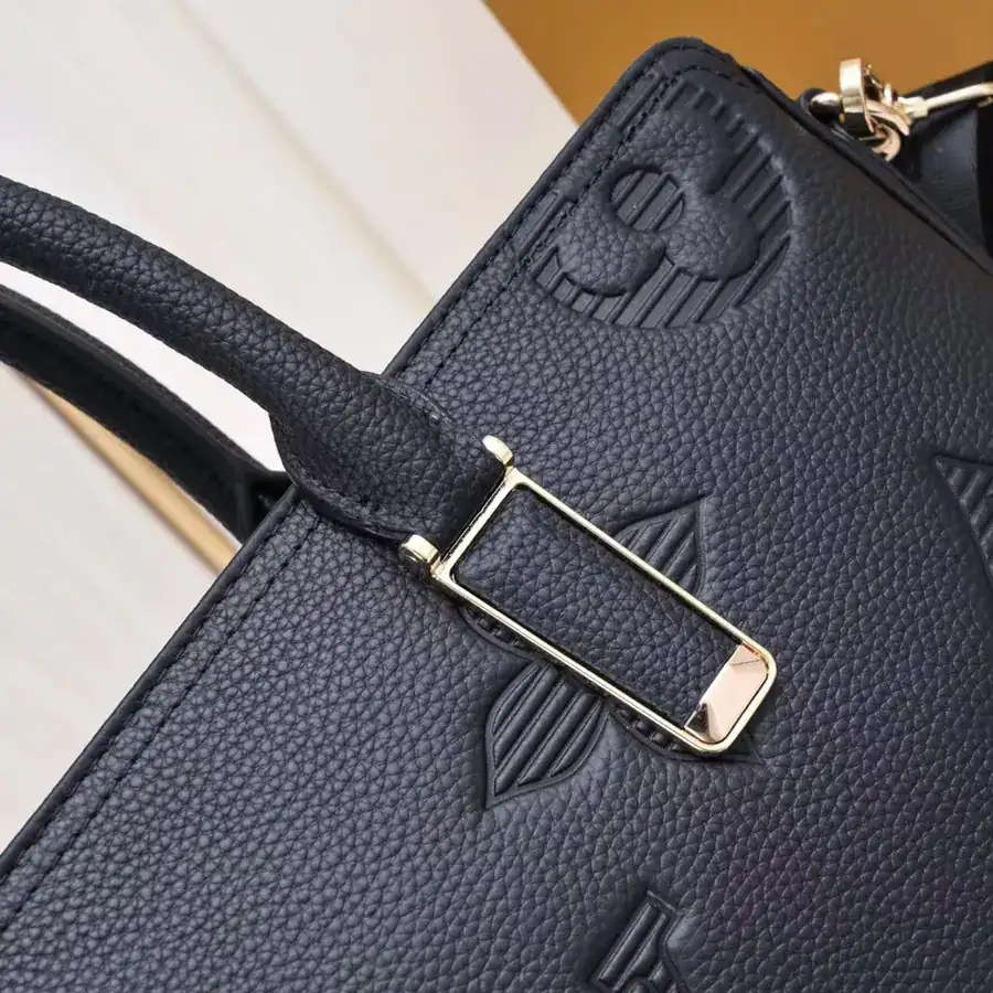 LV Handbag Premium Quality, Unique Style