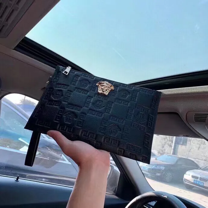Vuitton Original Detail Bucket Bag 28x18cm
