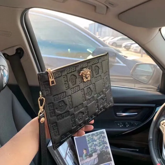 Vuitton Original Detail Bucket Bag 28x18cm