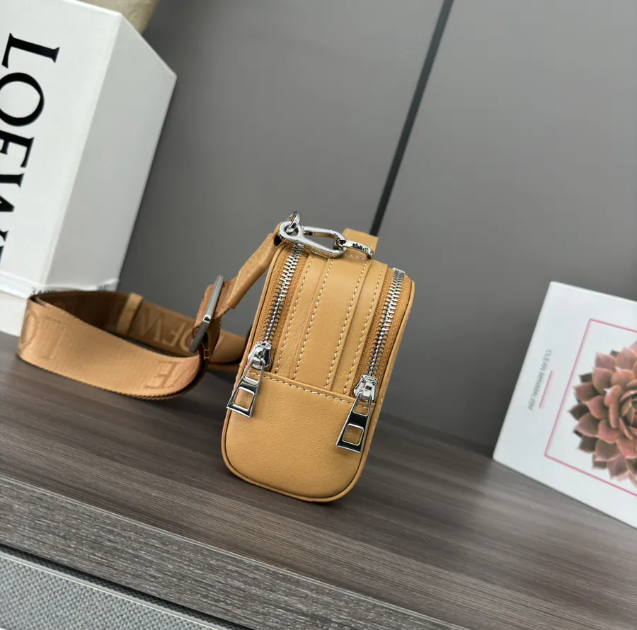 Lwew New Mini Crossbody Camera Bag