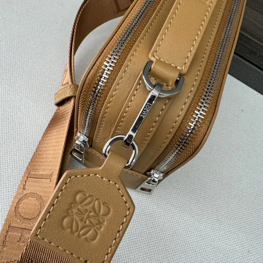 Lwew New Mini Crossbody Camera Bag