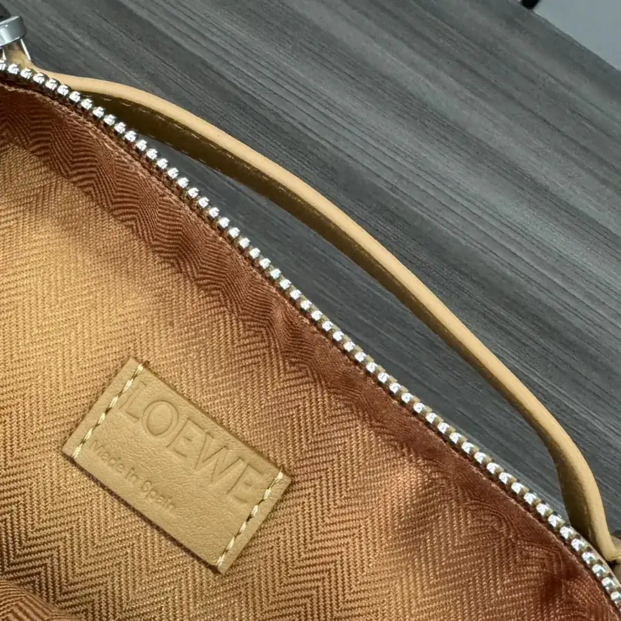 Lwew New Mini Crossbody Camera Bag