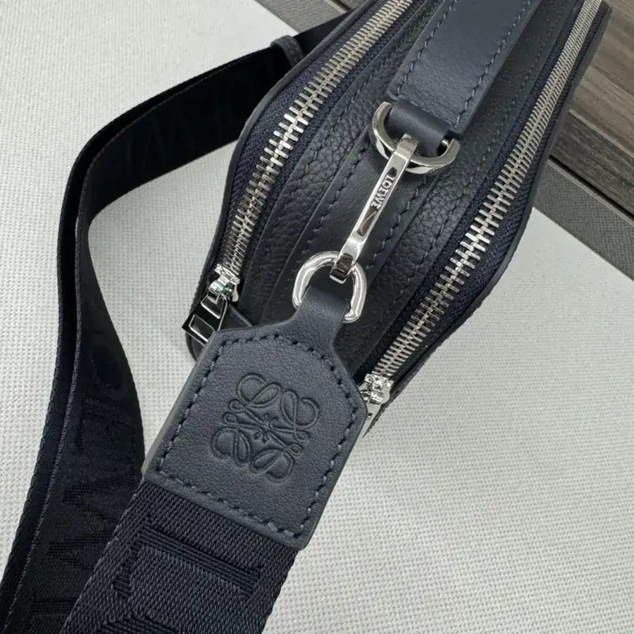 Lewitt New Multi Functional Mini Crossbody Camera Bag
