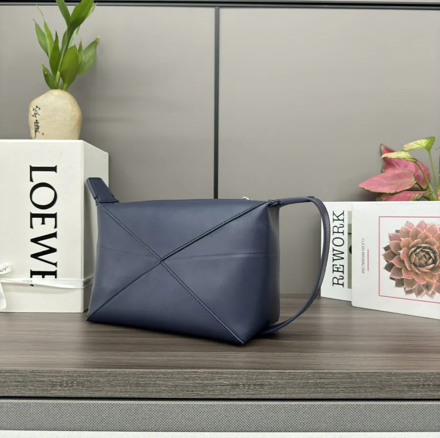 LO℮w℮ New Puzzle Fold Inspired Washbag