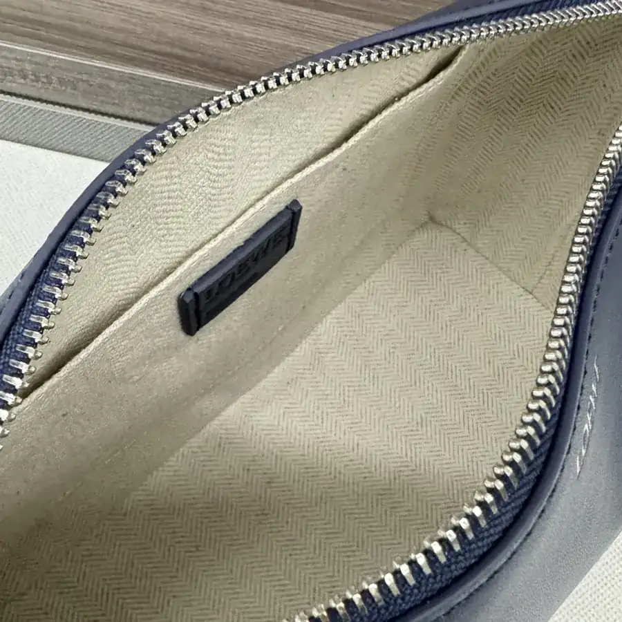 LO℮w℮ New Puzzle Fold Inspired Washbag