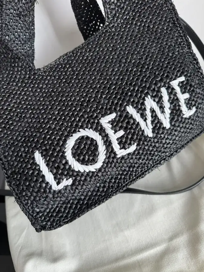 LOEWE Font Tote Small Size