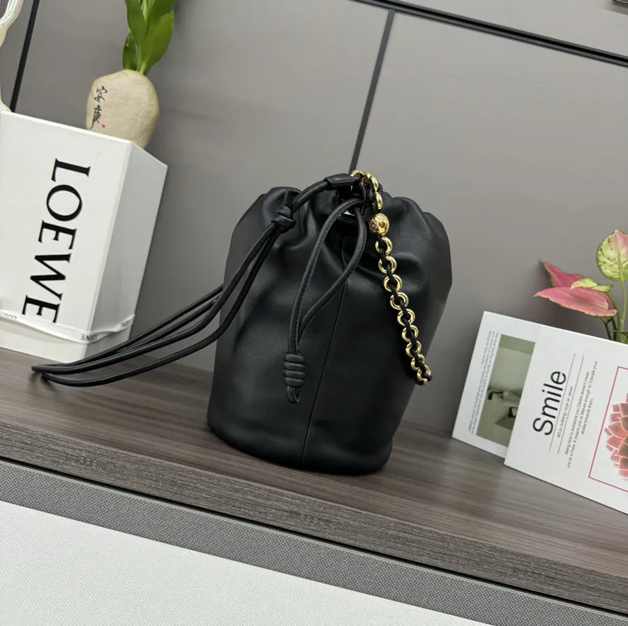 Flamenco Purse Bucket Soft Nappa Sheepskin