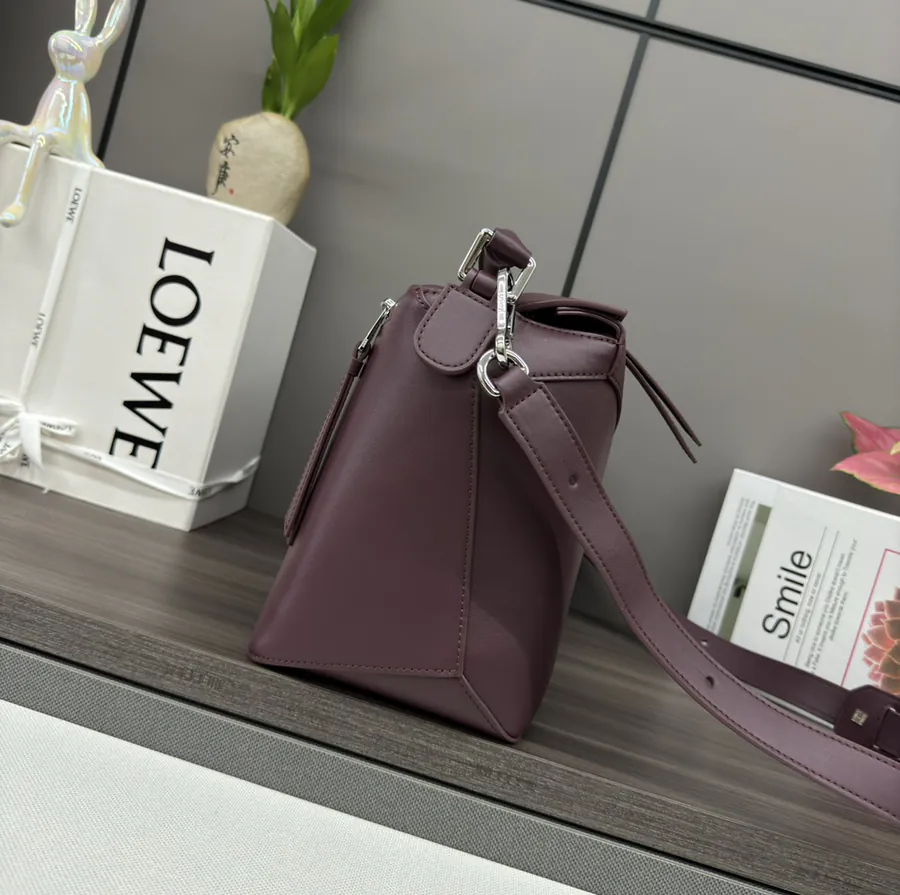 P850.LOw℮ Puzzle Shoulder Bag in Soft Calfskin