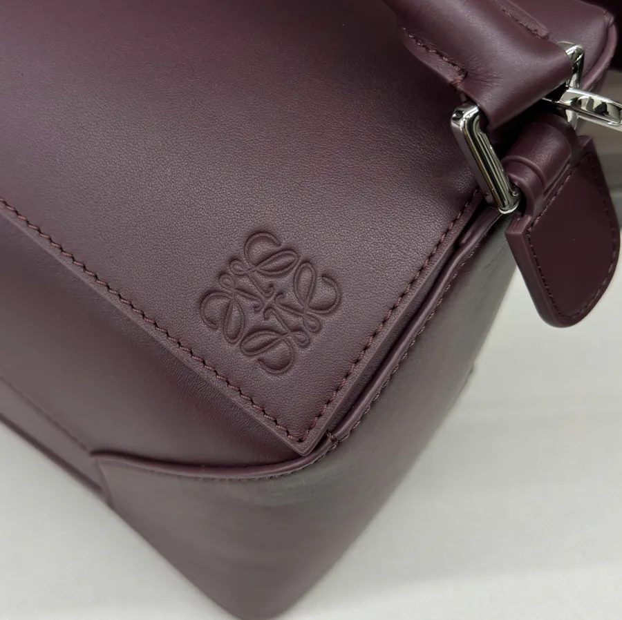 P850.LOw℮ Puzzle Shoulder Bag in Soft Calfskin