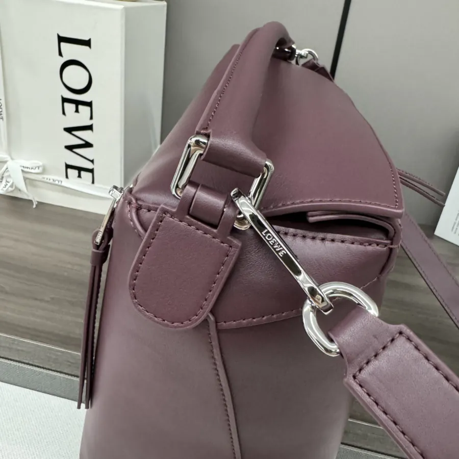 P850.LOw℮ Puzzle Shoulder Bag in Soft Calfskin
