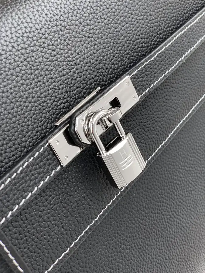 New Executive Briefcase 6093 1B, Black