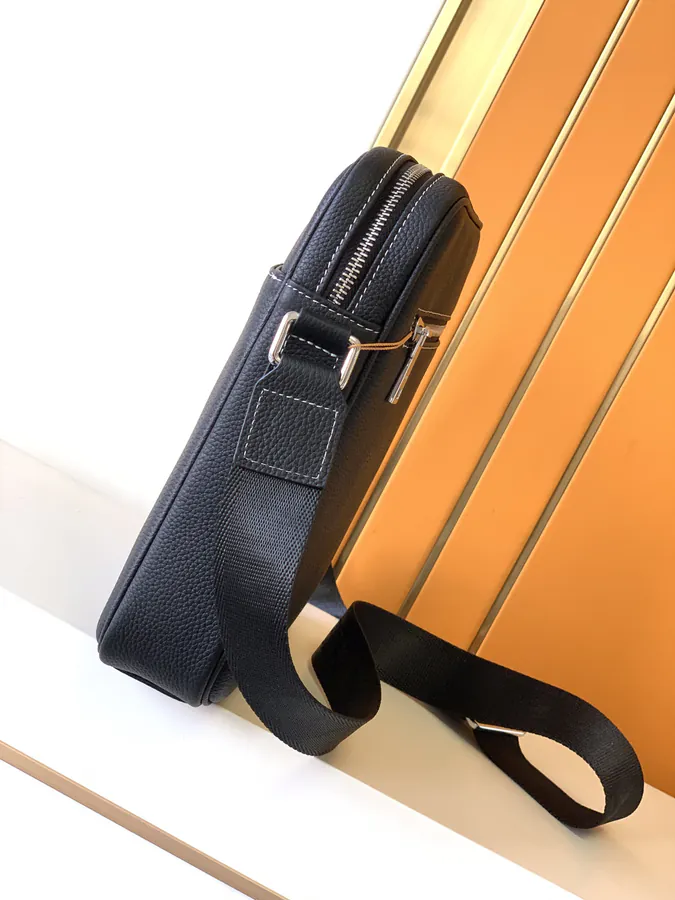Original Emma Bucket Bag in Black