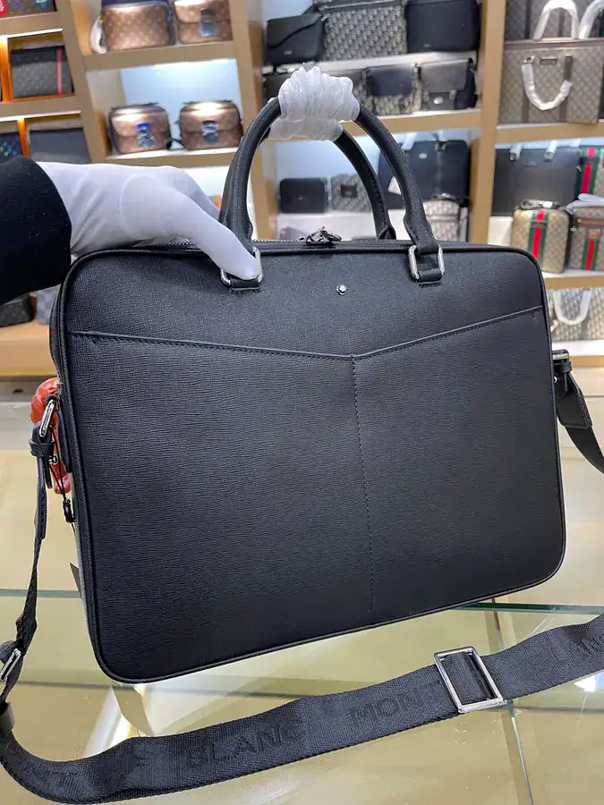 Mondaine Bucket Bag in Grained Calfskin