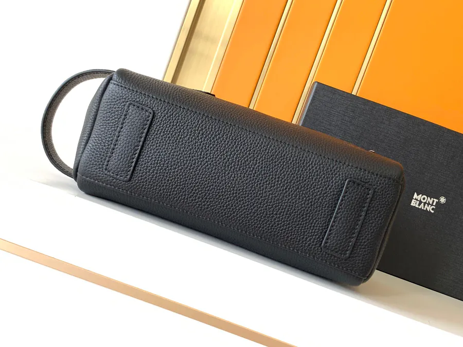 Mondaine Bucket Bag Premium Leather, Elegant Design