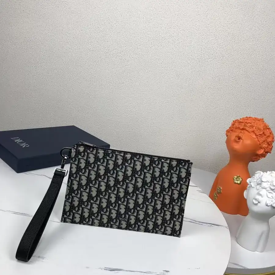 Dior A5 Tote with Oblique Design
