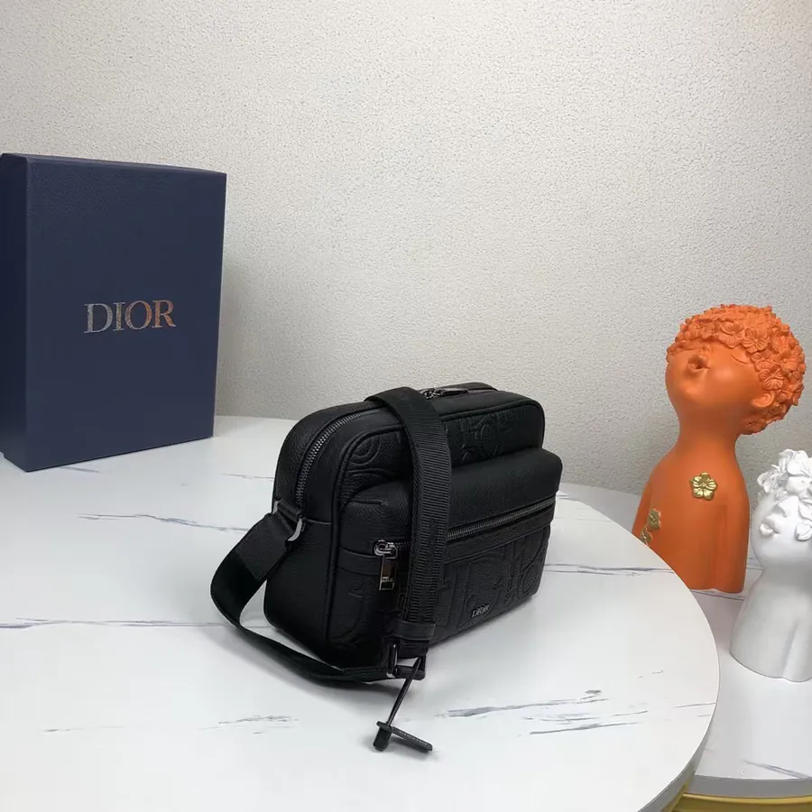 Rider 2.0 Zip Messenger Bag Black