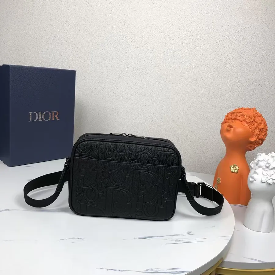 Rider 2.0 Zip Messenger Bag Black