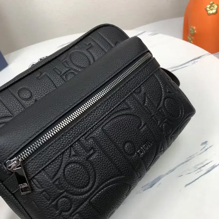 Rider 2.0 Zip Messenger Bag Black
