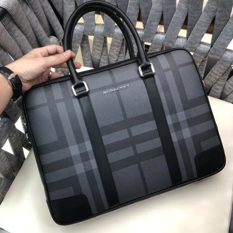 P380 Italy Import Men's Business Bag