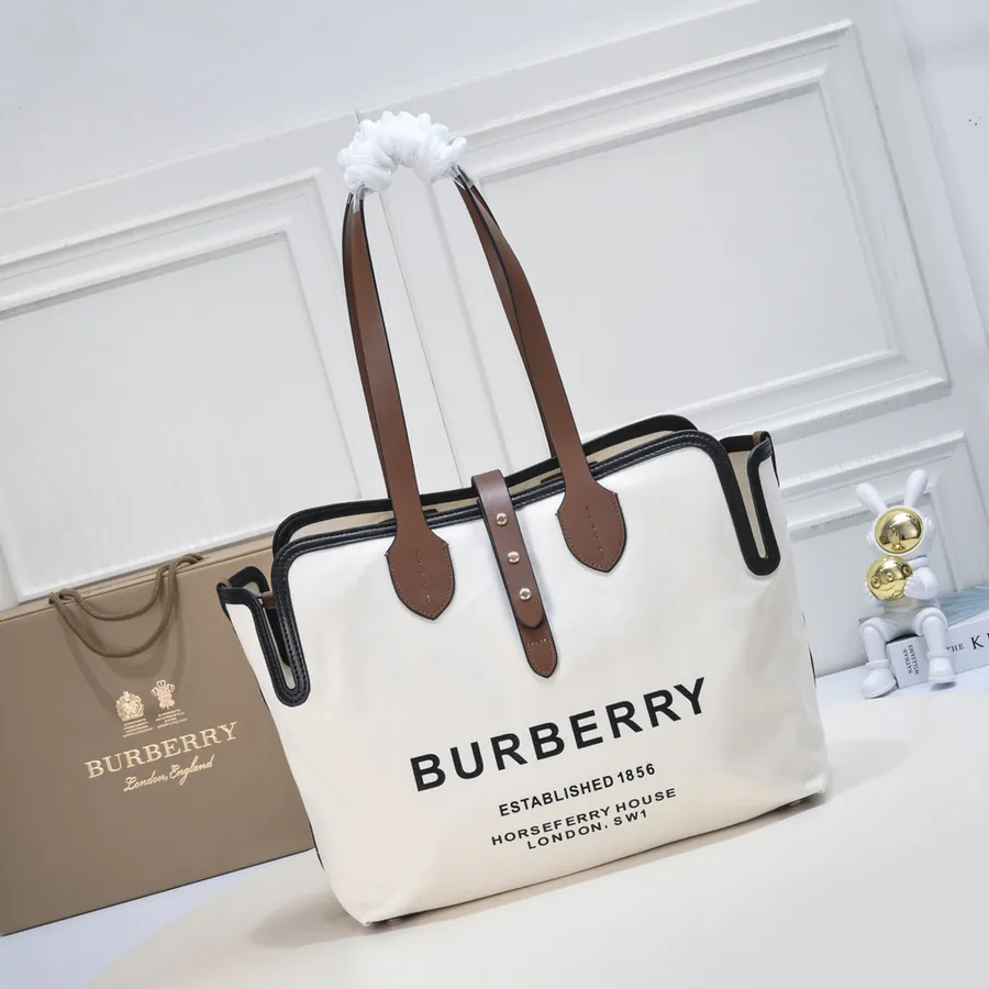 B House The Belt Shopping Bag with Cotton Canvas and Leather