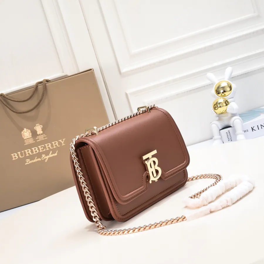 Thomas Burberry TB Exclusive Logo Zip Tote