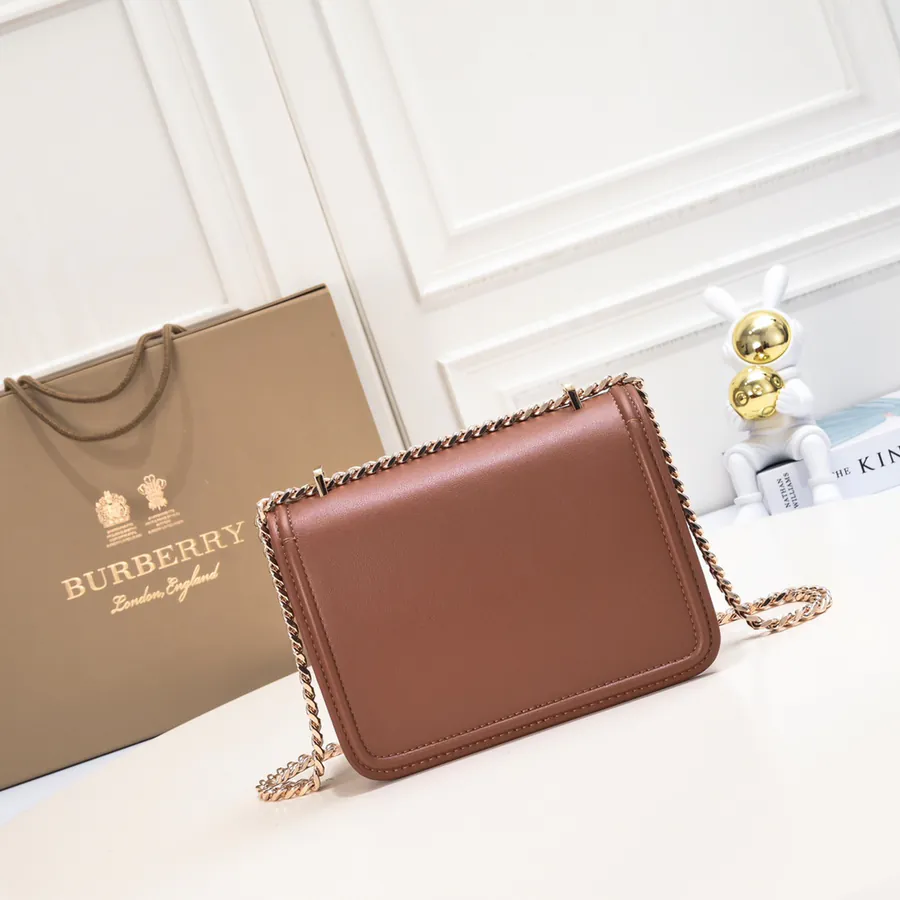 Thomas Burberry TB Exclusive Logo Zip Tote