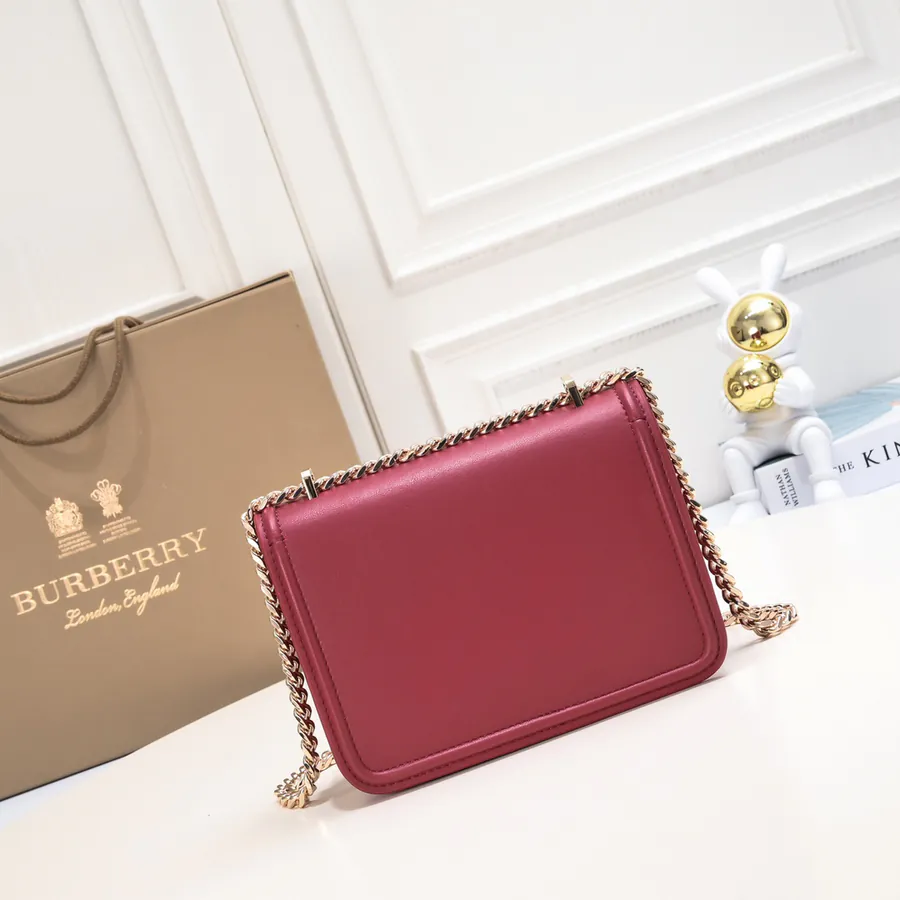 Thomas Burberry TB Exclusive Logo Zip Tote
