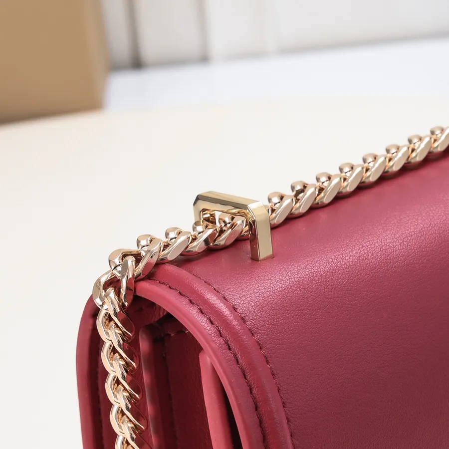 Thomas Burberry TB Exclusive Logo Zip Tote