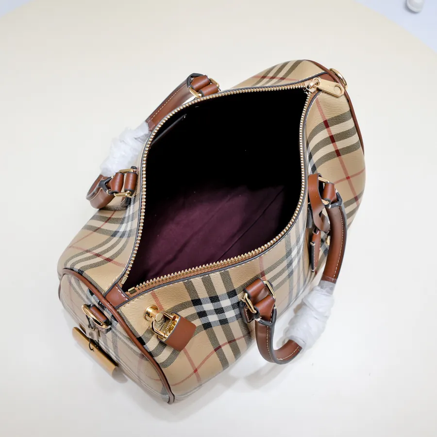 Bur Upgraded Bucket Bag in桦木棕格纹
