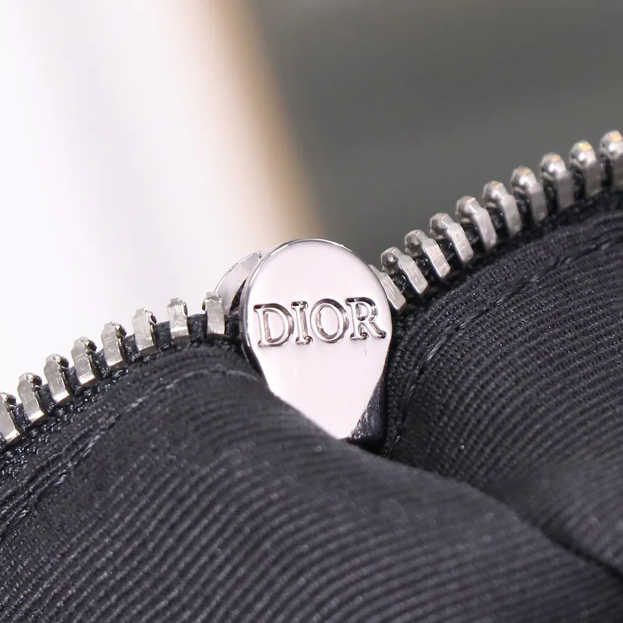 Dior Oblique A5 Clutch Simple Design with Signature Decor