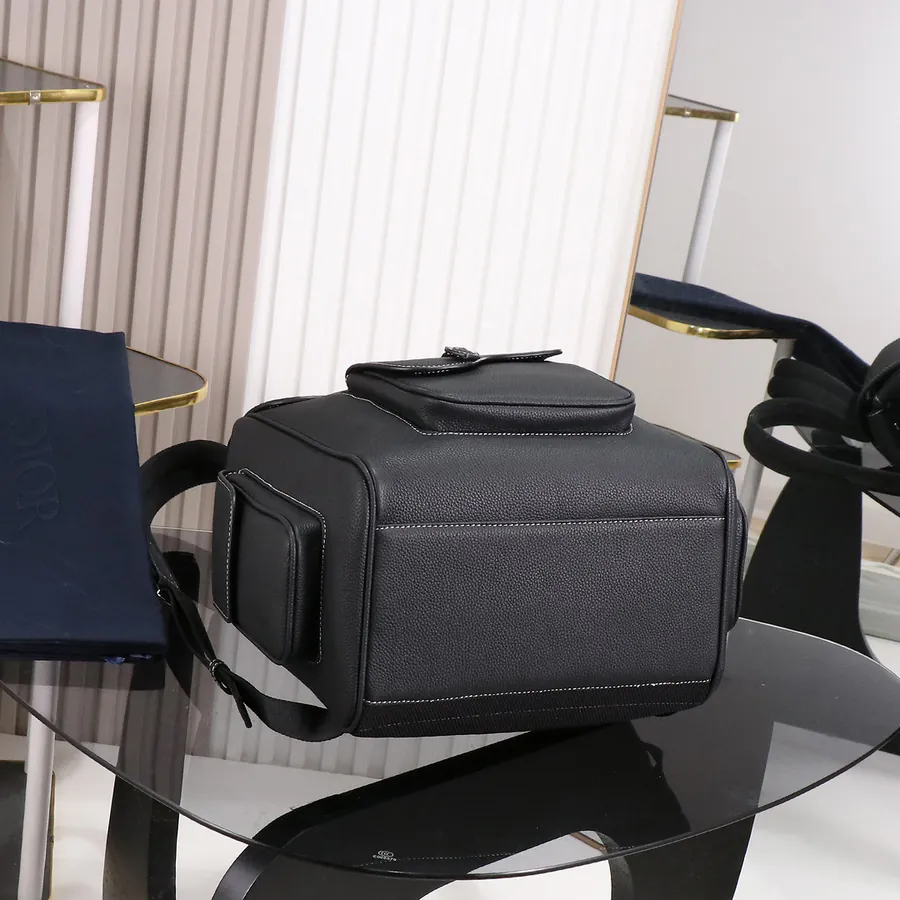 Dior Essentials Saddle Bag Black Grained Calfskin