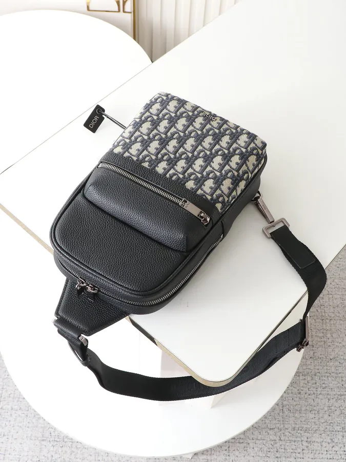 Rider 2.0 Sling Bag in Beige and Black
