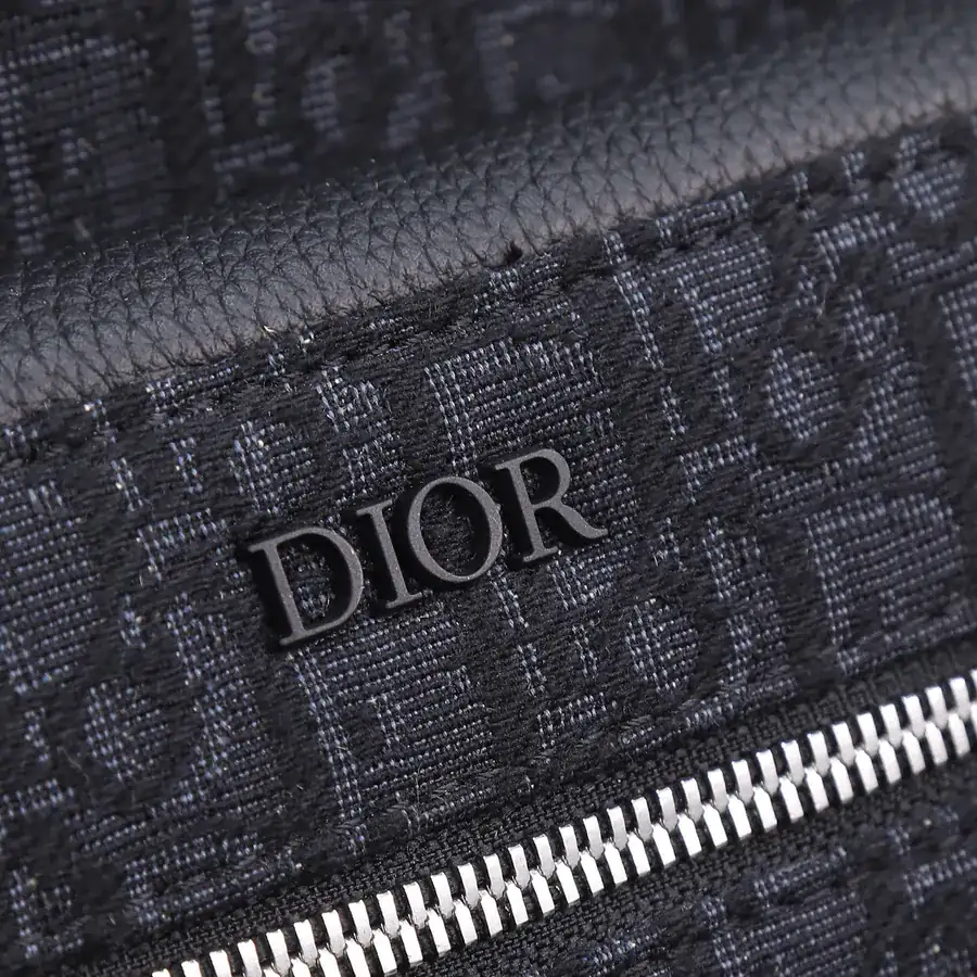 Dior Rider Backpack Minimalist Silhouette, Classic Style
