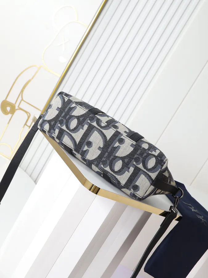 Dior Weekender 25 Handbag with Oblique Print
