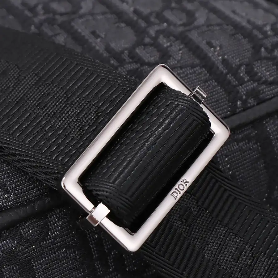 Safari Max Messenger Bag Black Grained Calfskin