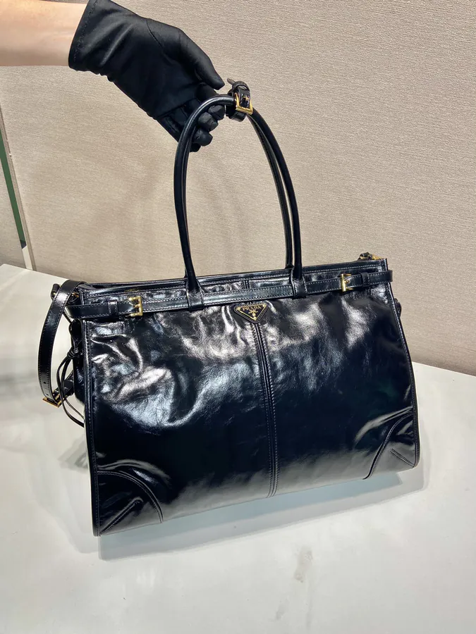 LusSolf Oil Tanned Leather Large Handbag