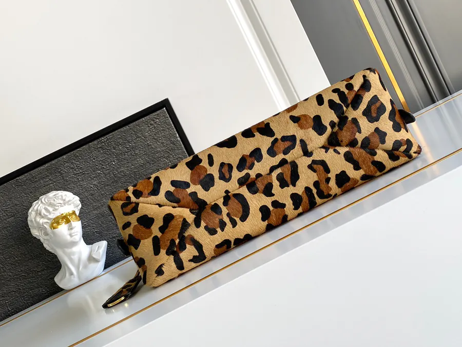 Aimee Crossbody Bag with Leopard Print