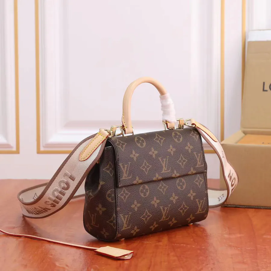 U Mini Handbag Timeless Structure, Versatile Design