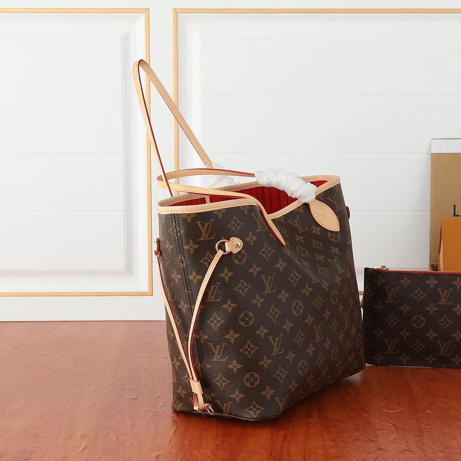 LV NEVERFULL Midsize Handbag M40995