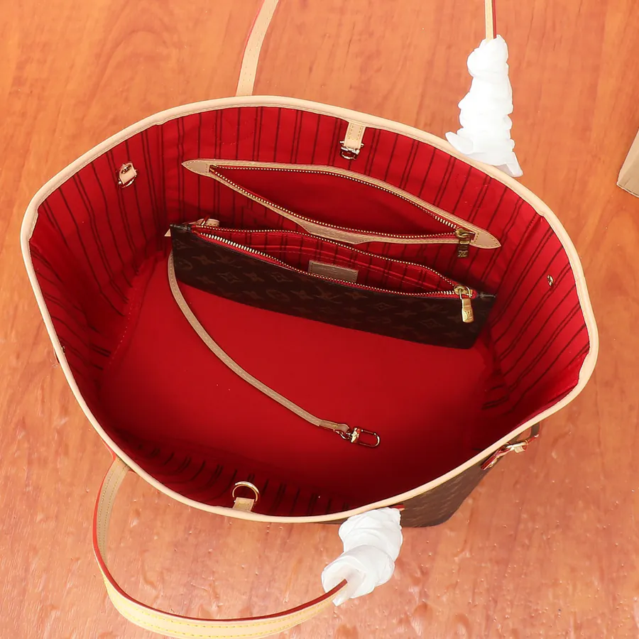LV NEVERFULL Midsize Handbag M40995