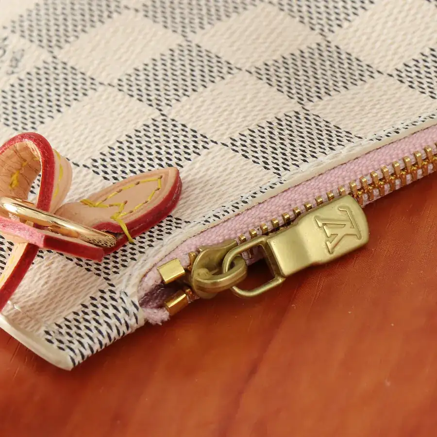 LV Neverfull Midsize Tote Grained Calfskin