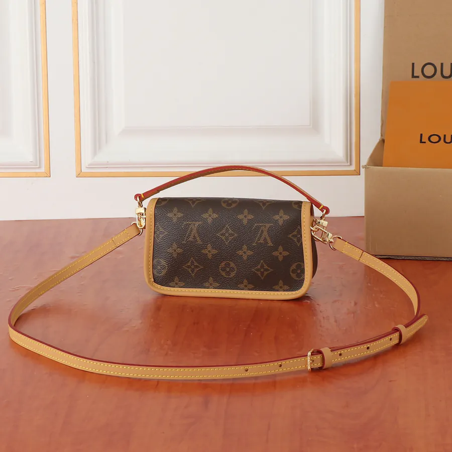 Nano DIANE Handbag Exclusive Channel, Premium Quality