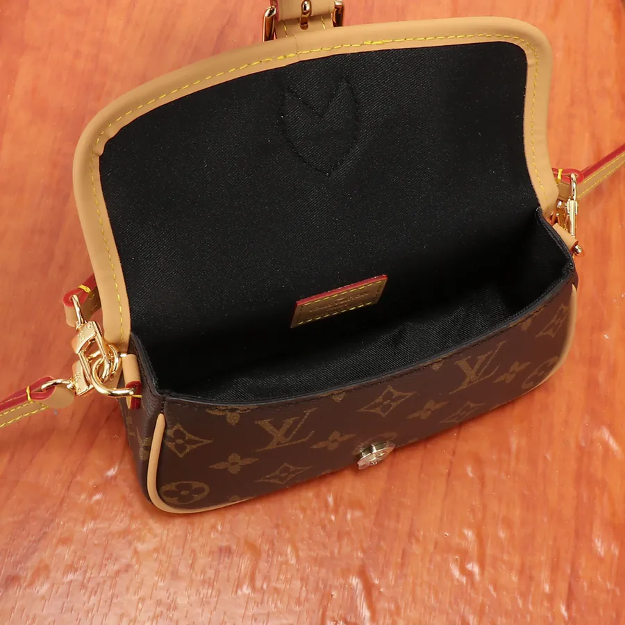 Nano DIANE Handbag Exclusive Channel, Premium Quality