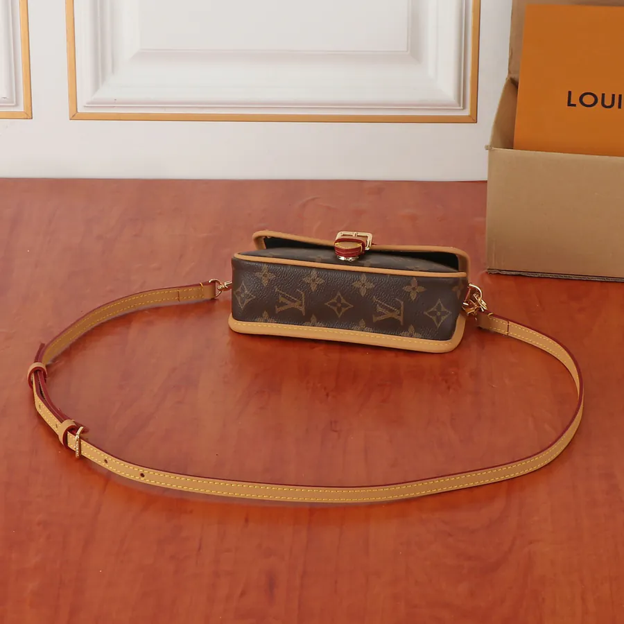 Nano DIANE Handbag Exclusive Channel, Premium Quality