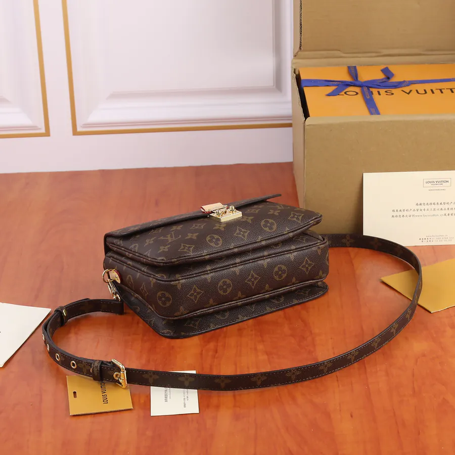 Pochette Métis Handbag in Mini Size with Graceful Elegance