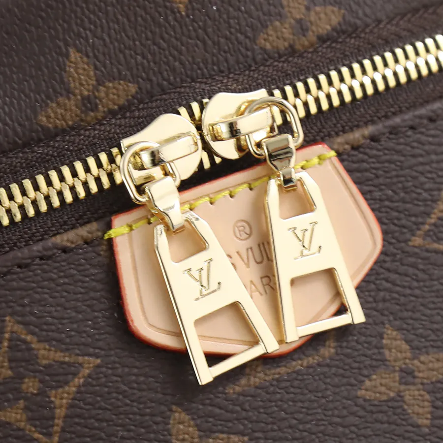 LV Bumbag Classic Monogram Canvas