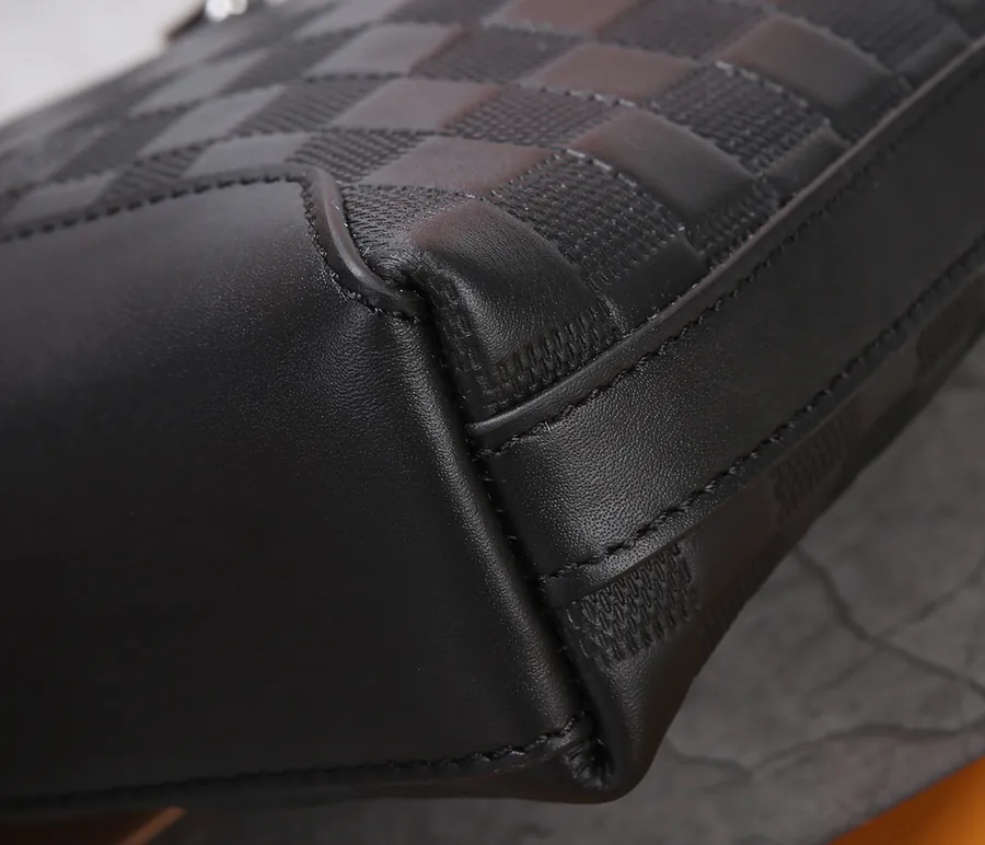 Apollo Shoulder Bag Monogram Grid Design, Fashion and Dynamic Style