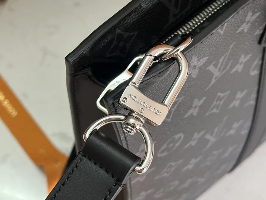 Sac Plat 24H Handbag with Monogram Eclipse Canvas