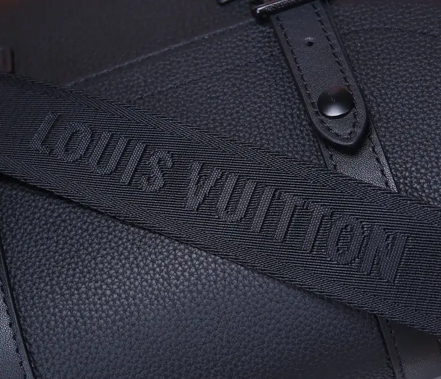 Christopher Shoulder Bag Classic Taurillon Leather Daily Commute