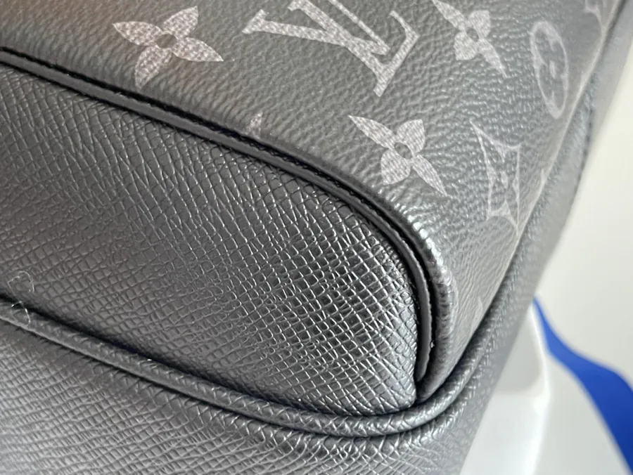 Louis Vuitton Taïga Leather & Monogram Canvas Mail Bag